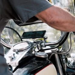 SP CONNECT ANTI-VIBRATION MODULE - CHROME -Ride Style Shop 0794979 6 1