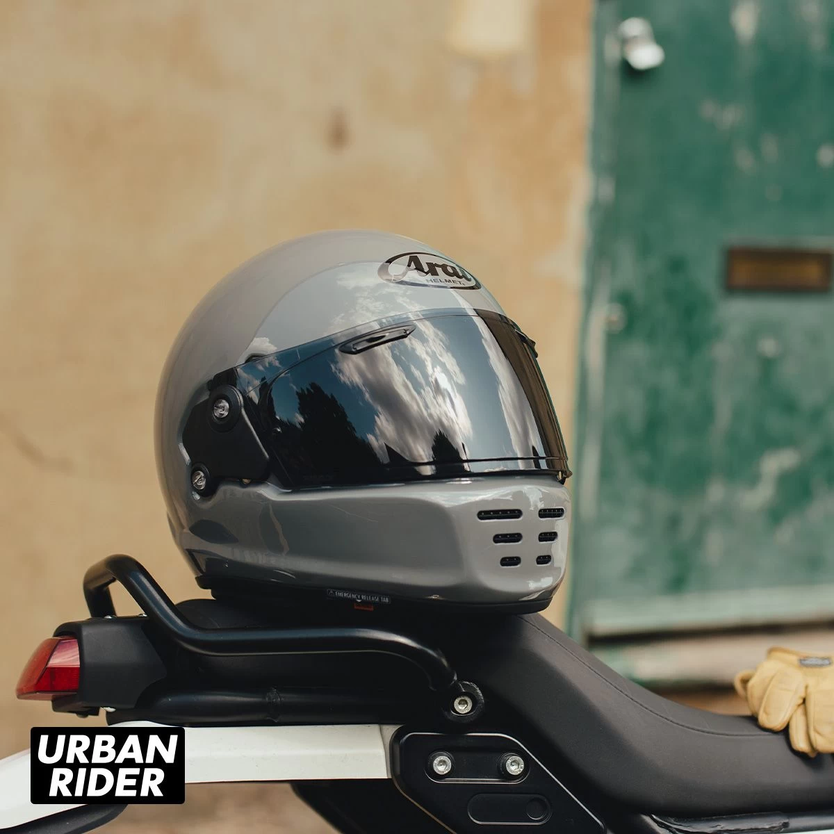 Arai Concept-XE Helmet - Modern Grey 6 Arai Concept-XE Helmet - Modern Grey - Image 6