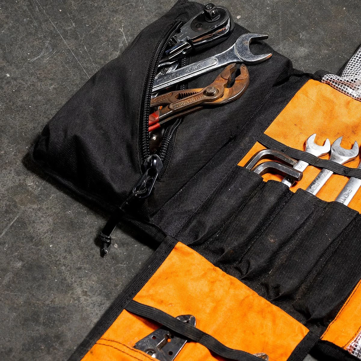 Biltwell EXFIL-0 2.0 Tool Roll - Black / Orange 11 Biltwell EXFIL-0 2.0 Tool Roll - Black / Orange - Image 11