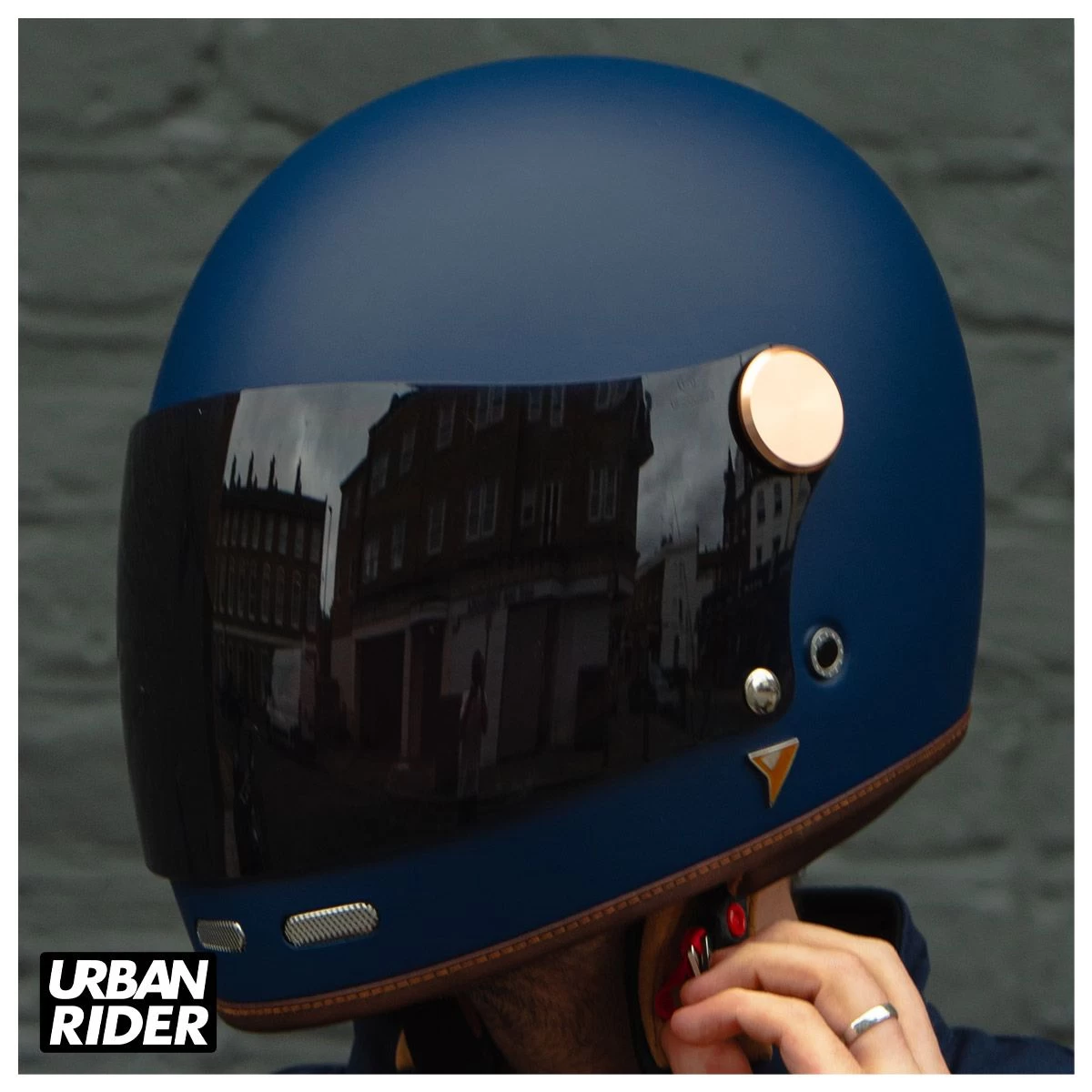 ByCity Roadster II 06 Visor - Smoke 2 ByCity Roadster II 06 Visor - Smoke - Image 2