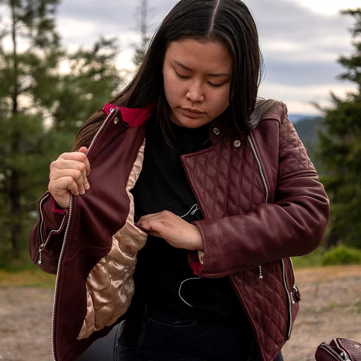 Goldtop Bobber Womens Leather Jacket 2022 Version - Burgundy 11 Goldtop Bobber Womens Leather Jacket 2022 Version - Burgundy - Image 11