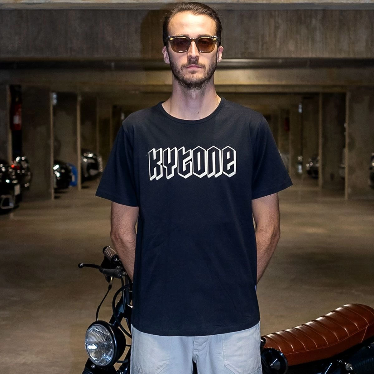 KYTONE METAL TEE - BLACK 2 KYTONE METAL TEE - BLACK - Image 2