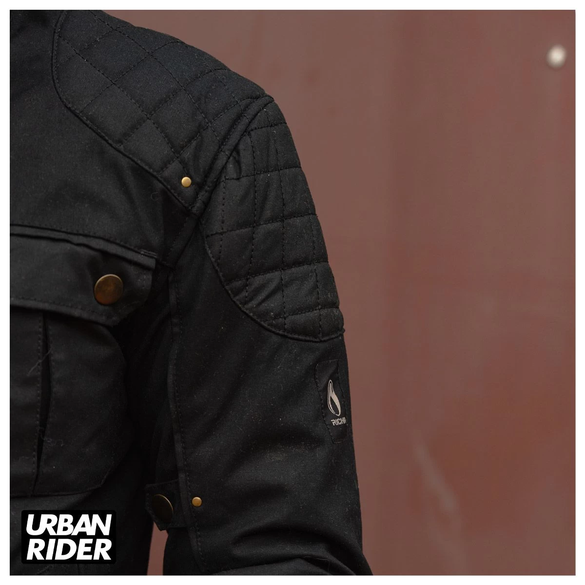 Richa Scrambler 2 Wax Jacket - Black 15 Richa Scrambler 2 Wax Jacket - Black - Image 15